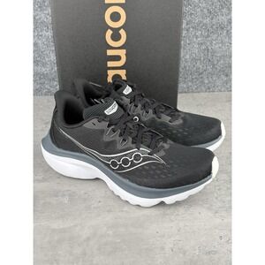Saucony Women's Kinvara 16 Sneaker Shoes, Black size 8 New With Box